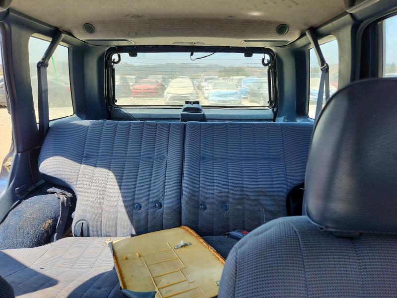 Photo 10 from auction – 1995 NISSAN PATHFINDER with VIN JN8HD17S5SW022858