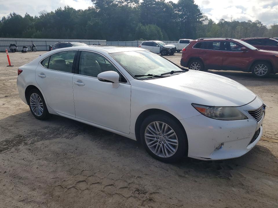 Foto 4 de la subasta – 2013 LEXUS ES con VIN JTHBK1GG3D2036074
