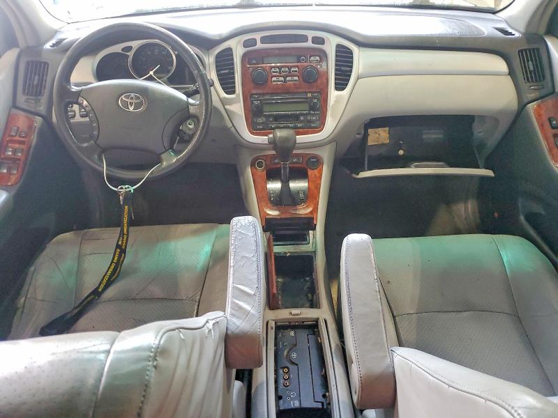 Photo 8 from auction – 2004 TOYOTA HIGHLANDER with VIN JTEEP21A240044944