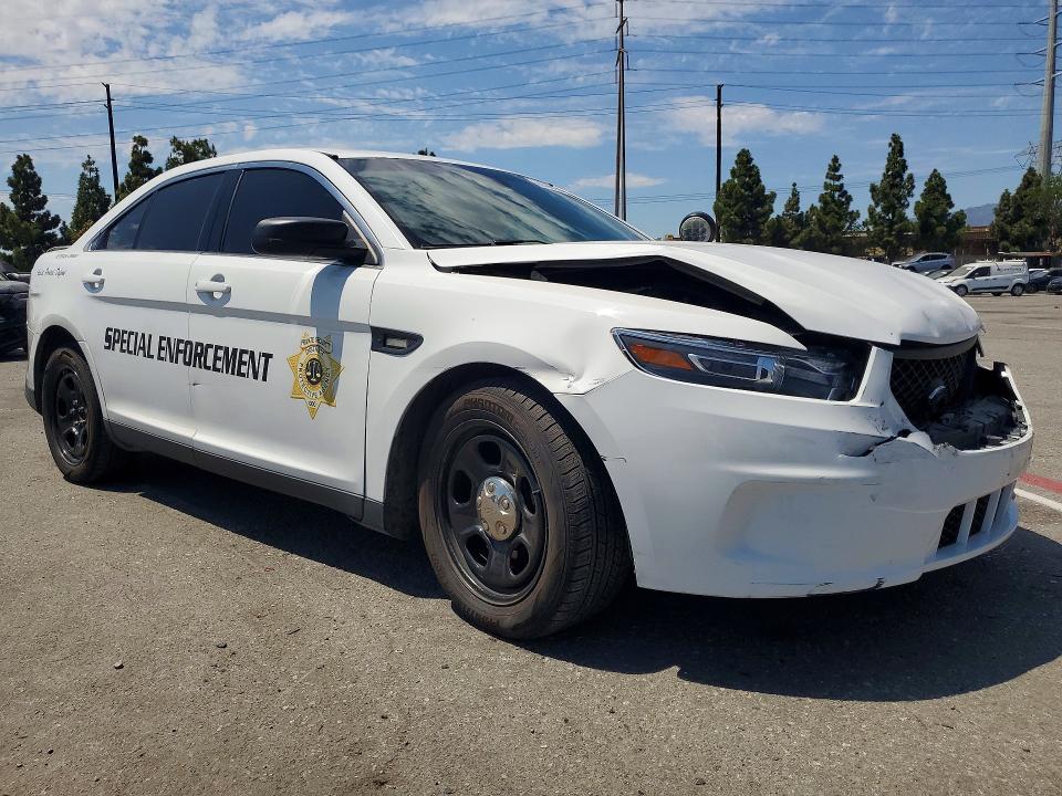 Photo 4 from auction – 2017 FORD TAURUS with VIN 1FAHP2L86HG100348