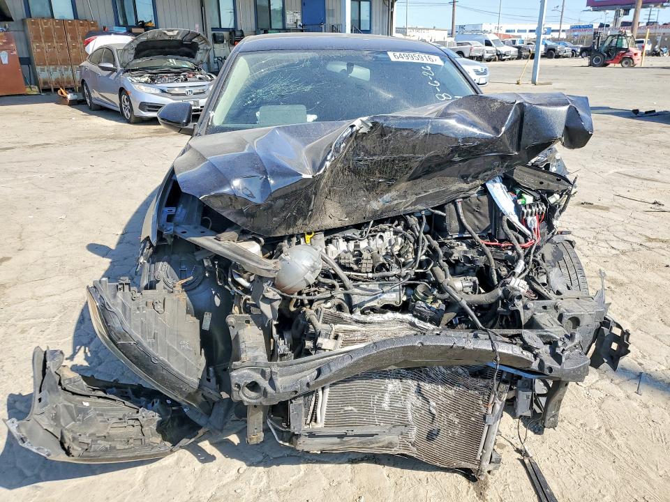 Photo 5 from auction – 2019 VOLKSWAGEN JETTA with VIN 3VWC57BU3KM272840