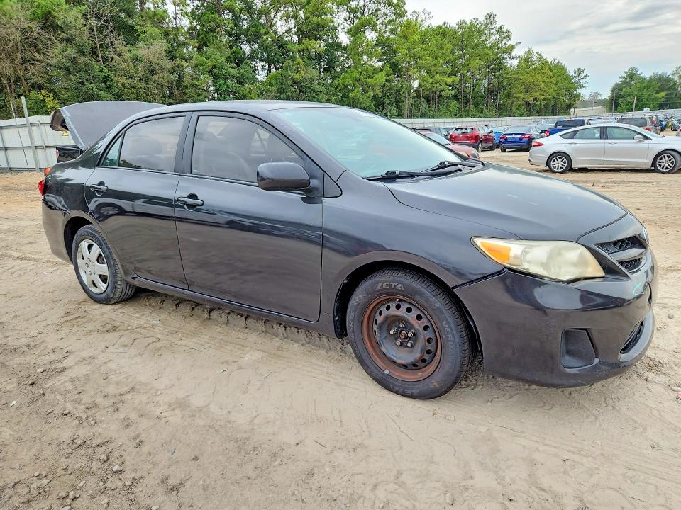 Photo 4 from auction – 2011 TOYOTA COROLLA with VIN 2T1BU4EE9BC676965