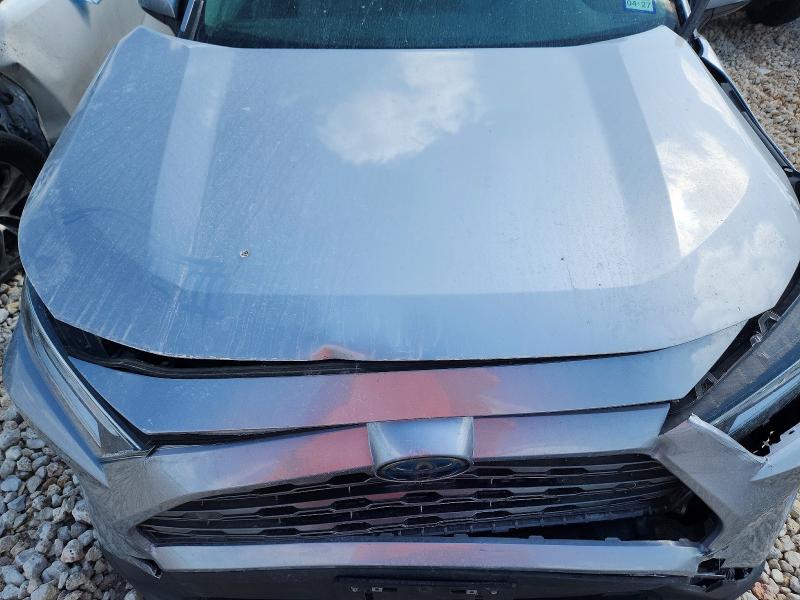 Zdjęcie 12 z aukcji – 2020 TOYOTA RAV4 z VIN JTMD6RFV3LD001552