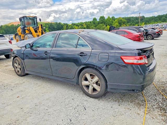 Photo 2 from auction – 2011 TOYOTA CAMRY with VIN 4T1BF3EKXBU215055