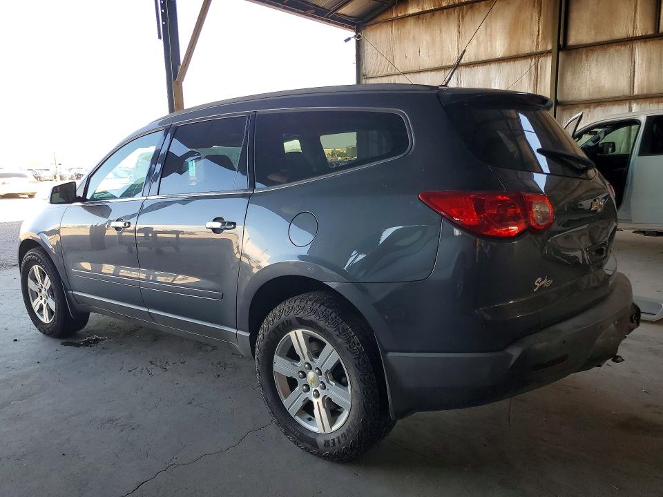 Photo 2 from auction – 2011 CHEVROLET TRAVERSE with VIN 1GNKRJED1BJ231932