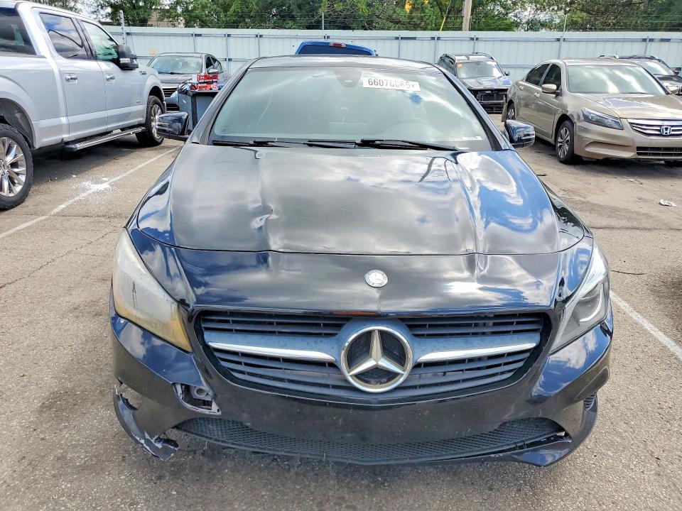 Photo 5 from auction – 2015 MERCEDES-BENZ CLA with VIN WDDSJ4EB9FN164033