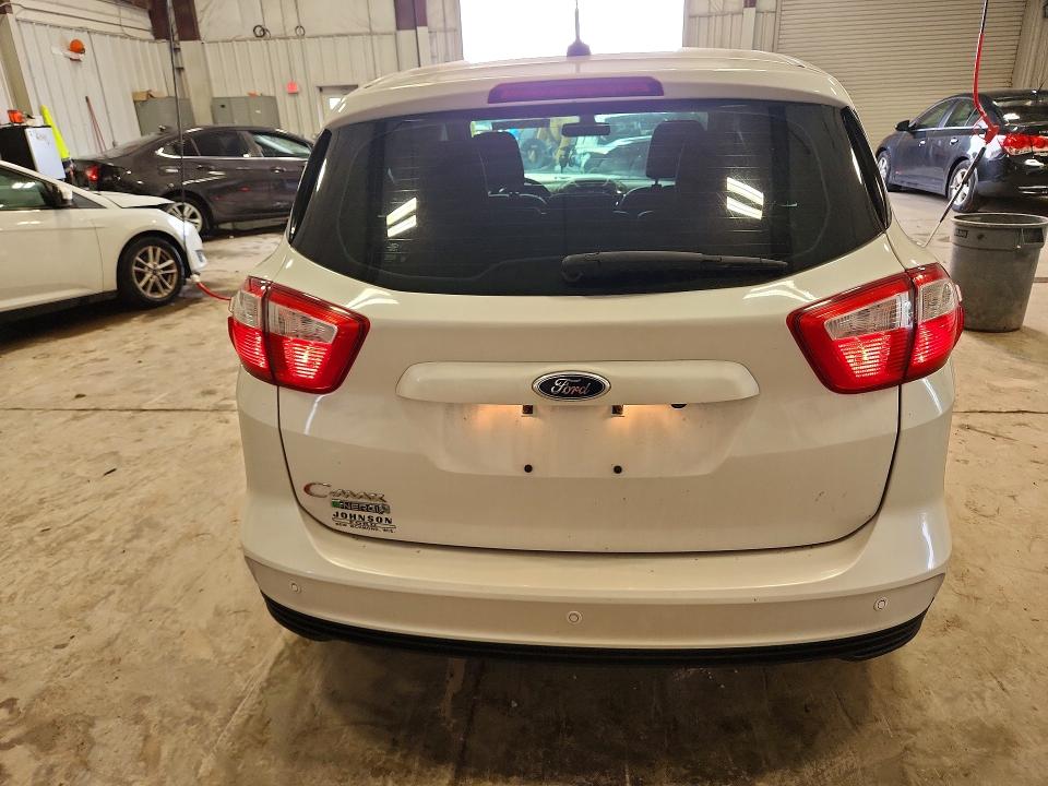 Photo 6 from auction – 2015 FORD C-MAX with VIN 1FADP5CU4FL110877