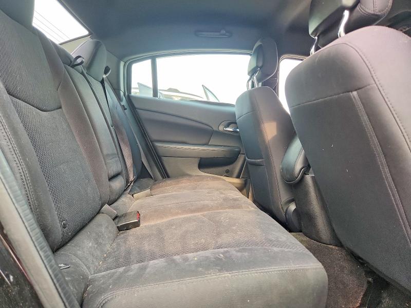 Photo 10 from auction – 2013 CHRYSLER 200 with VIN 1C3CCBBGXDN747354