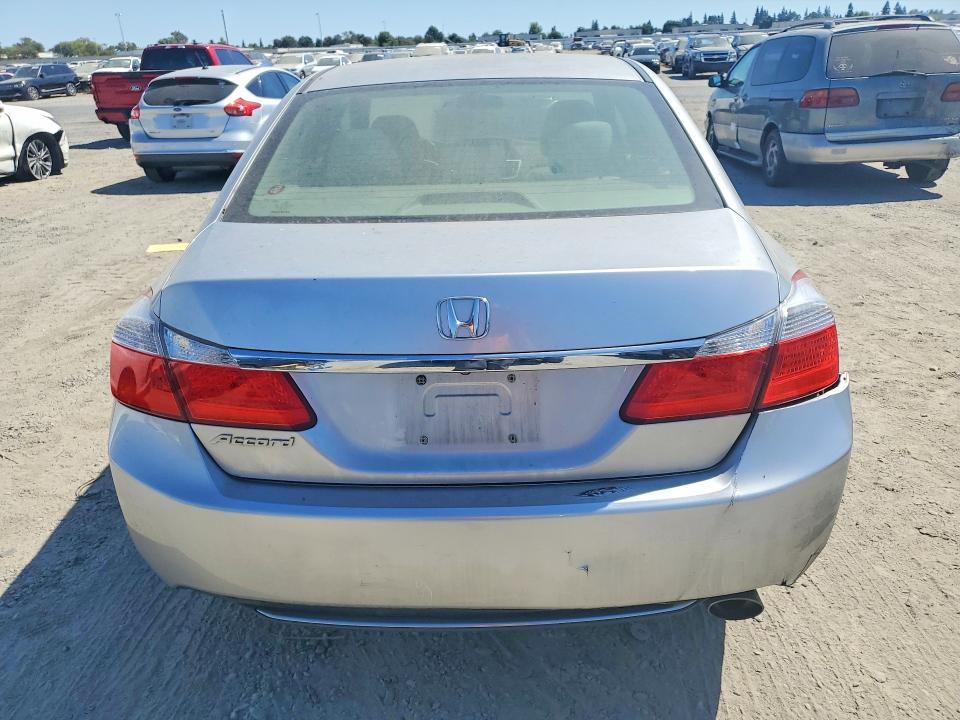 Photo 6 from auction – 2013 HONDA ACCORD with VIN 1HGCR2F34DA232120
