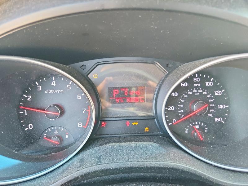 Photo 9 from auction – 2015 KIA SEDONA with VIN KNDMA5C10F6029424