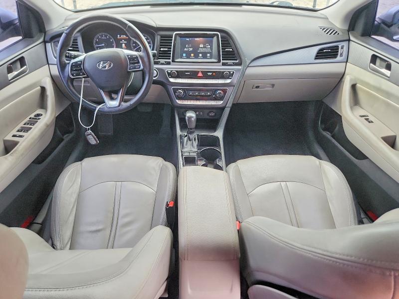 Photo 8 from auction – 2018 HYUNDAI SONATA with VIN 5NPE34AF9JH605792