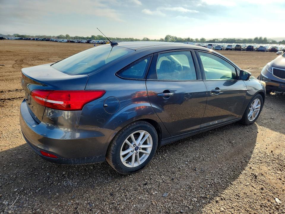 Photo 3 from auction – 2017 FORD FOCUS with VIN 1FADP3F22HL280334