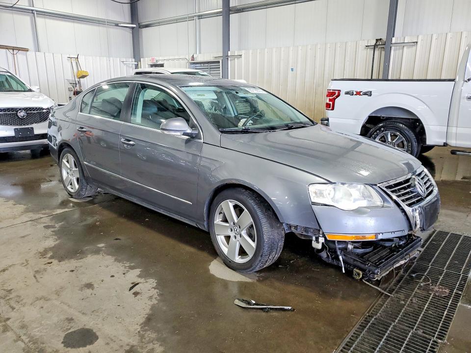 Photo 4 from auction – 2008 VOLKSWAGEN PASSAT with VIN WVWAK73C28P082118