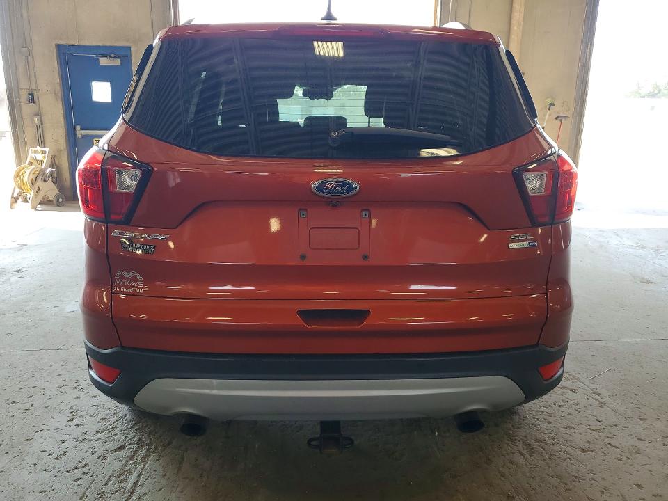 Photo 6 from auction – 2019 FORD ESCAPE with VIN 1FMCU9HDXKUC30231