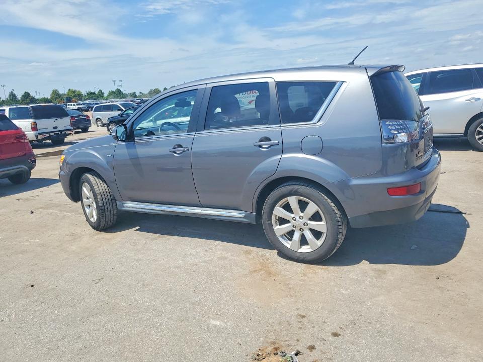 Photo 2 from auction – 2012 MITSUBISHI OUTLANDER with VIN JA4JS4AX3CU003113