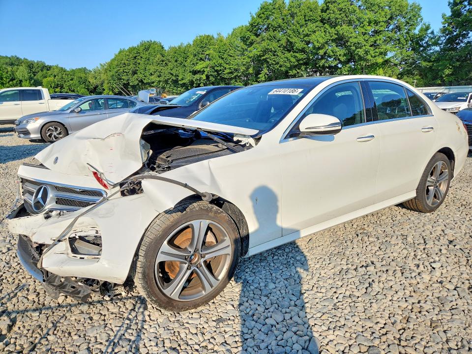 MERCEDES-BENZ E 2019 with VIN WDDZF4KB9KA615774 - Photo from auction
