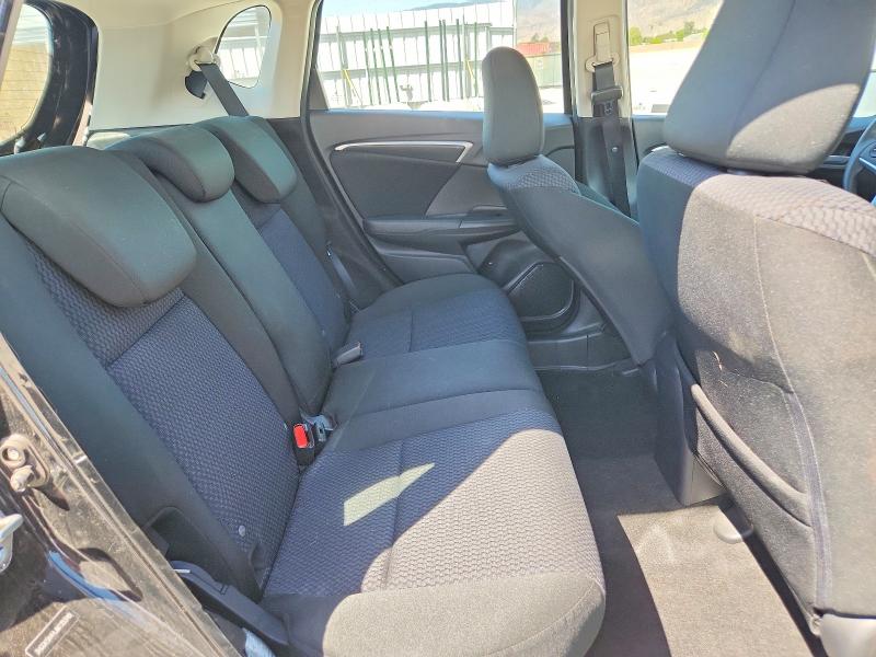 Photo 10 from auction – 2018 HONDA FIT with VIN 3HGGK5H44JM735349