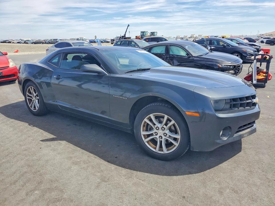 Photo 4 from auction – 2013 CHEVROLET CAMARO with VIN 2G1FB1E37D9107449