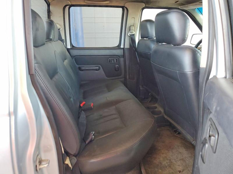 Photo 10 from auction – 2001 NISSAN FRONTIER with VIN 1N6ED27T31C356123