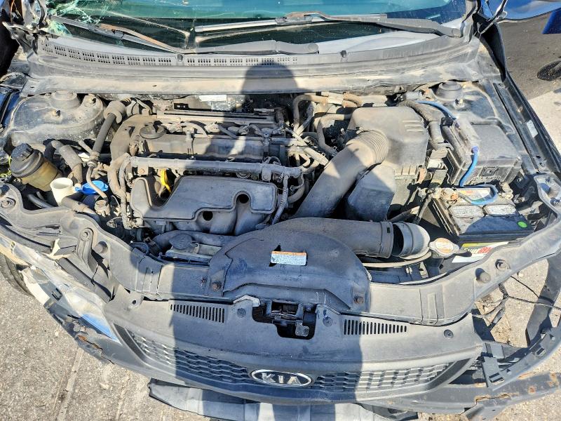 Photo 11 from auction – 2010 KIA FORTE KOUP with VIN KNAFU6A28A5257782