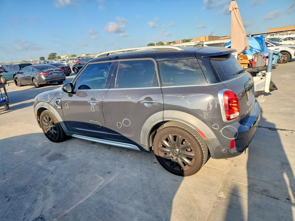 Photo 2 from auction – 2019 MINI COOPER with VIN WMZYT3C54K3E94807