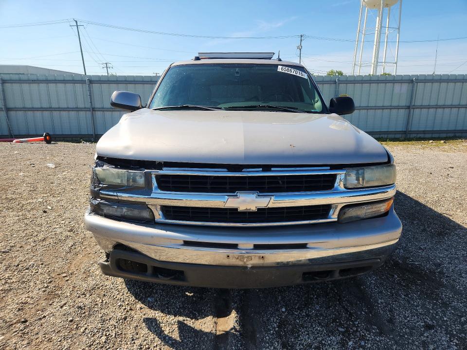 Photo 5 from auction – 2005 CHEVROLET SUBURBAN with VIN 1GNFK16Z65J129885