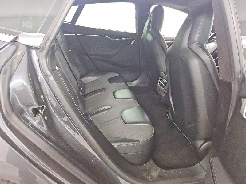Photo 10 from auction – 2016 TESLA MODEL S with VIN 5YJSA1E28GF157552