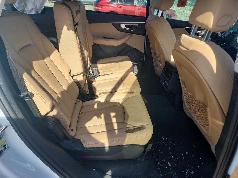 Photo 11 from auction – 2023 AUDI Q7 with VIN WA1LCBF7XPD028552