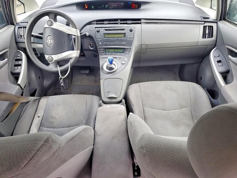 Photo 8 from auction – 2010 TOYOTA PRIUS with VIN JTDKN3DU3A0013772