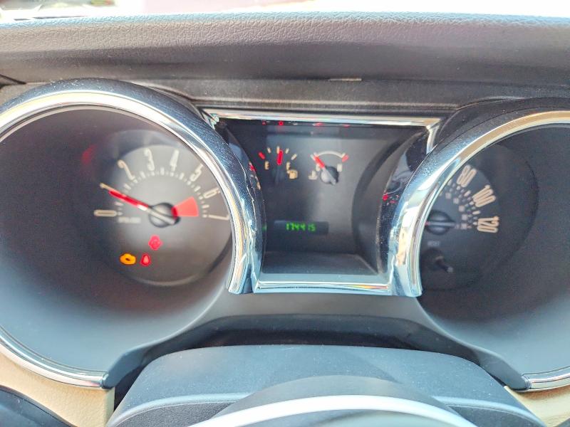 Photo 9 from auction – 2005 FORD MUSTANG with VIN 1ZVFT80N355250531