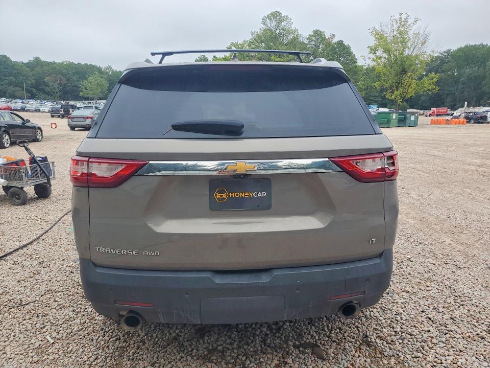 Снимка 6 от търг – 2018 CHEVROLET TRAVERSE с VIN 1GNEVHKW2JJ117850