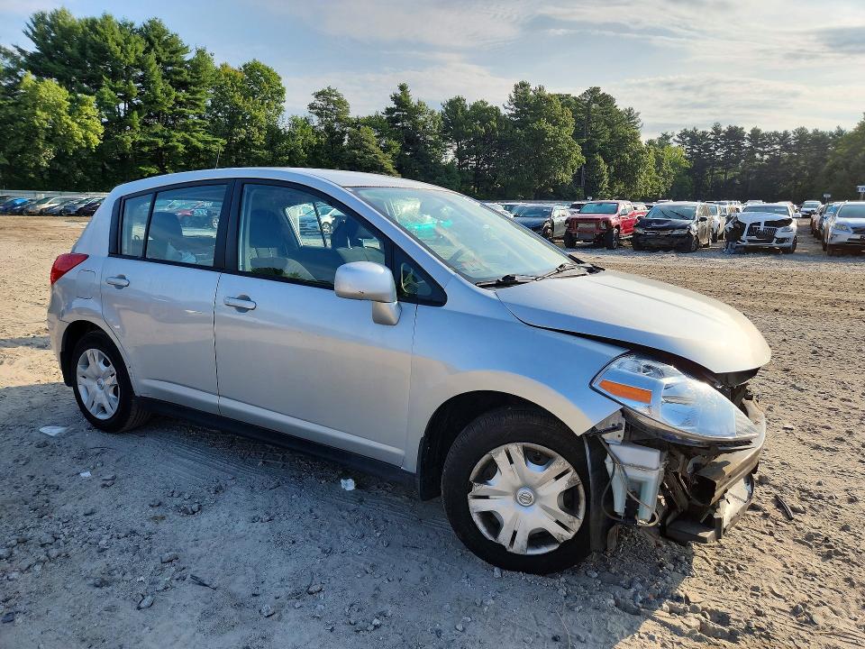 Photo 4 from auction – 2011 NISSAN VERSA with VIN 3N1BC1CP5BL505023