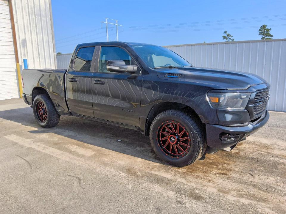 Photo 4 from auction – 2021 RAM 1500 with VIN 1C6RREBG5MN820885