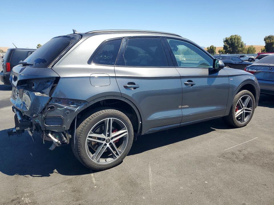 Photo 3 from auction – 2024 AUDI Q5 E with VIN WA1F2AFY8R2084510