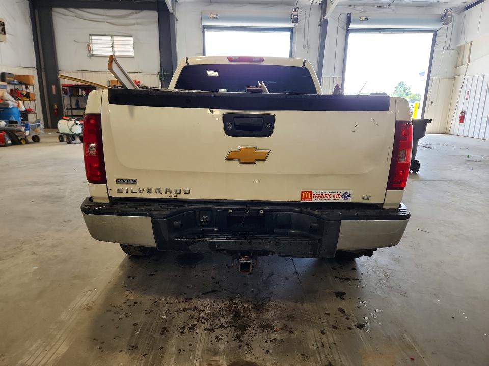 Photo 6 from auction – 2012 CHEVROLET SILVERADO with VIN 3GCPKSE77CG146549