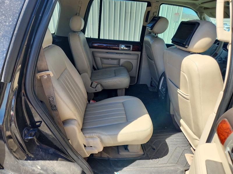 Photo 11 from auction – 2003 LINCOLN NAVIGATOR with VIN 5LMFU27R33LJ43440