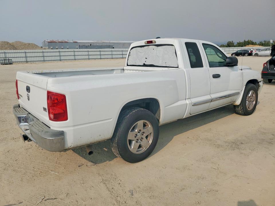 Photo 3 from auction – 2005 DODGE DAKOTA with VIN 1D7HE52N25S256412