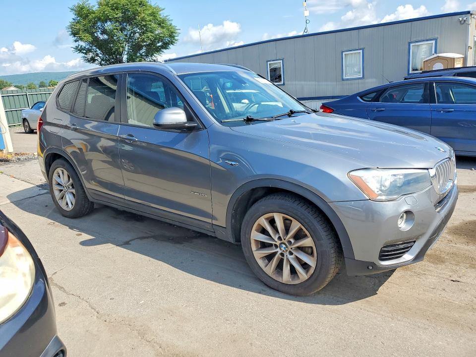 Foto 4 de la subasta – 2016 BMW X3 con VIN 5UXWX9C54G0D82935