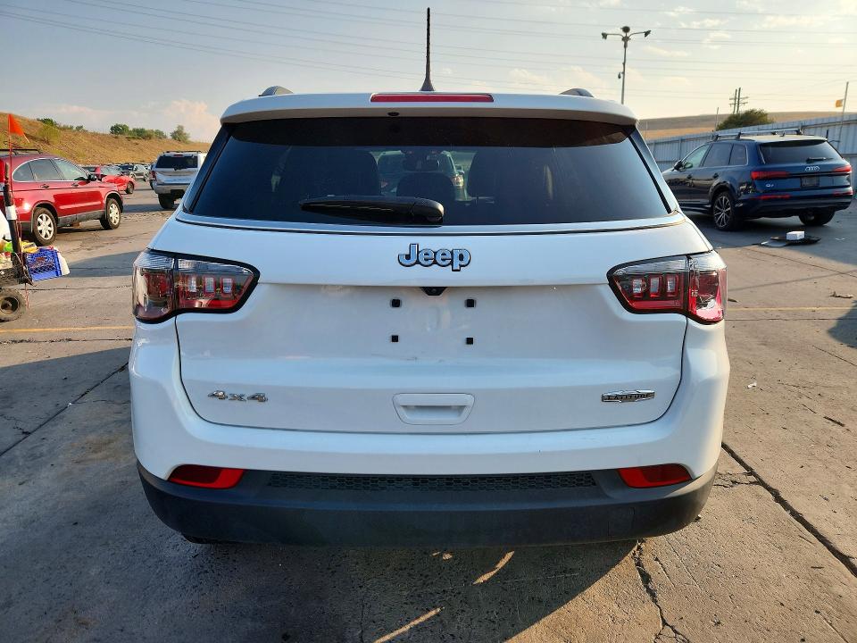 Photo 6 from auction – 2025 JEEP COMPASS with VIN 3C4NJDBN5ST556149