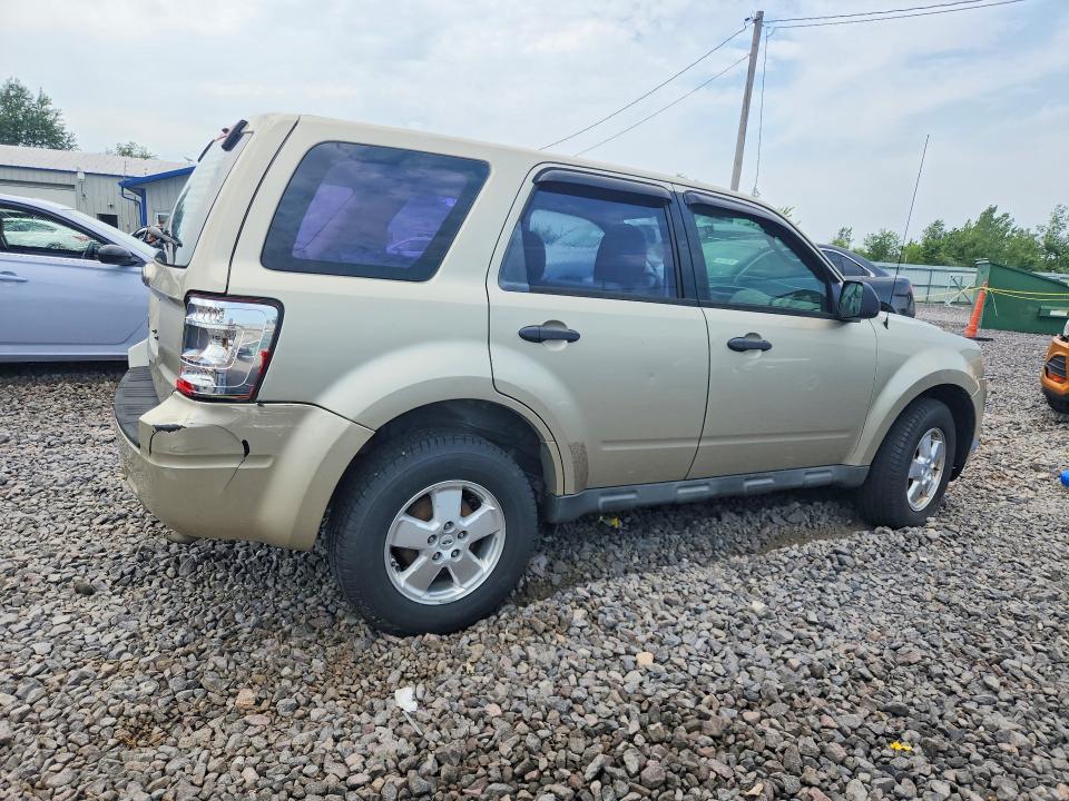Photo 3 from auction – 2012 FORD ESCAPE with VIN 1FMCU0C72CKA57685