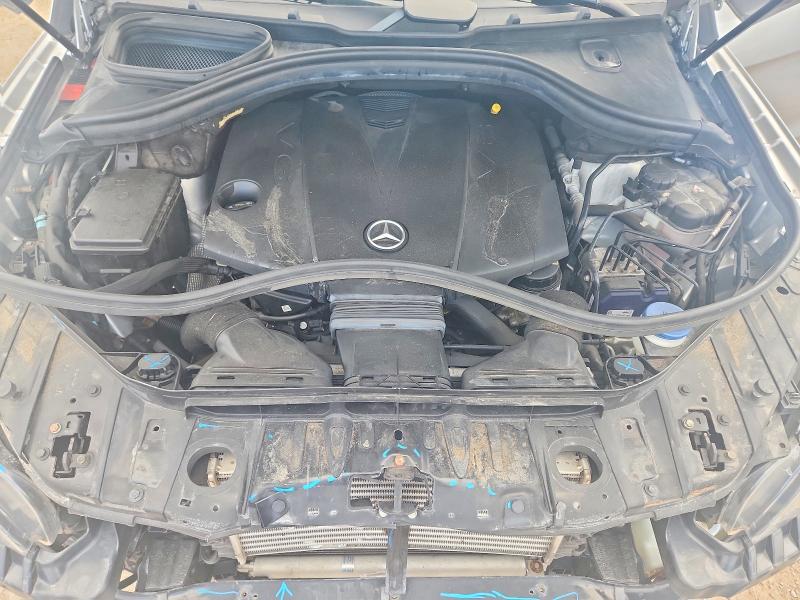 Фото 12 с аукциона – 2015 MERCEDES-BENZ ML с VIN 4JGDA2EB3FA558525