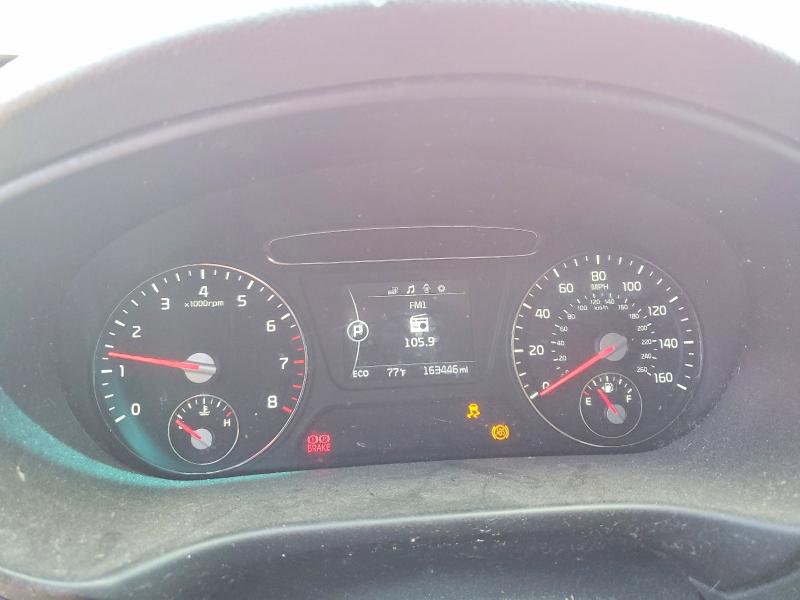 Photo 9 from auction – 2017 KIA SORENTO with VIN 5XYPG4A52HG311933
