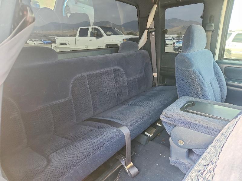 Photo 10 from auction – 1997 CHEVROLET GMT-400 with VIN 1GCEK19M0VE196169