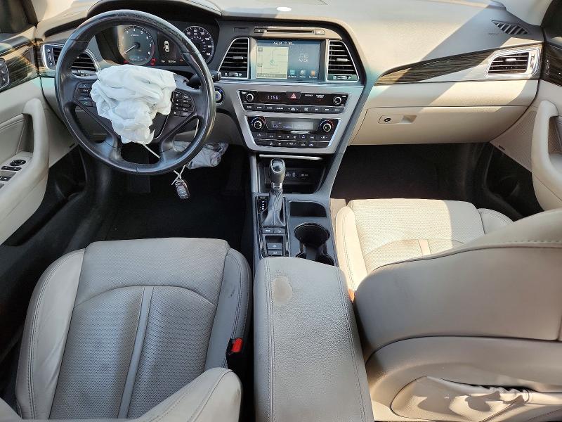 Photo 8 from auction – 2017 HYUNDAI SONATA with VIN 5NPE34AF5HH484124