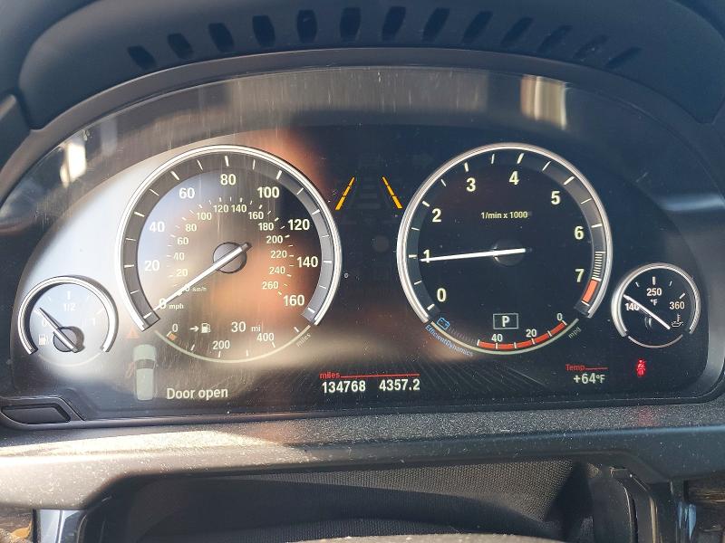 Photo 9 from auction – 2014 BMW X5 with VIN 5UXKR0C5XE0K50471