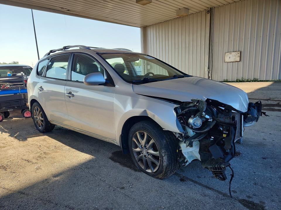 Снимка 4 от търг – 2012 HYUNDAI ELANTRA TOURING с VIN KMHDC8AE0CU130046