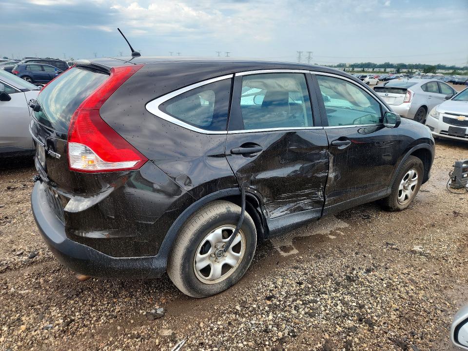 Photo 3 from auction – 2014 HONDA CR-V with VIN 5J6RM4H37EL090278