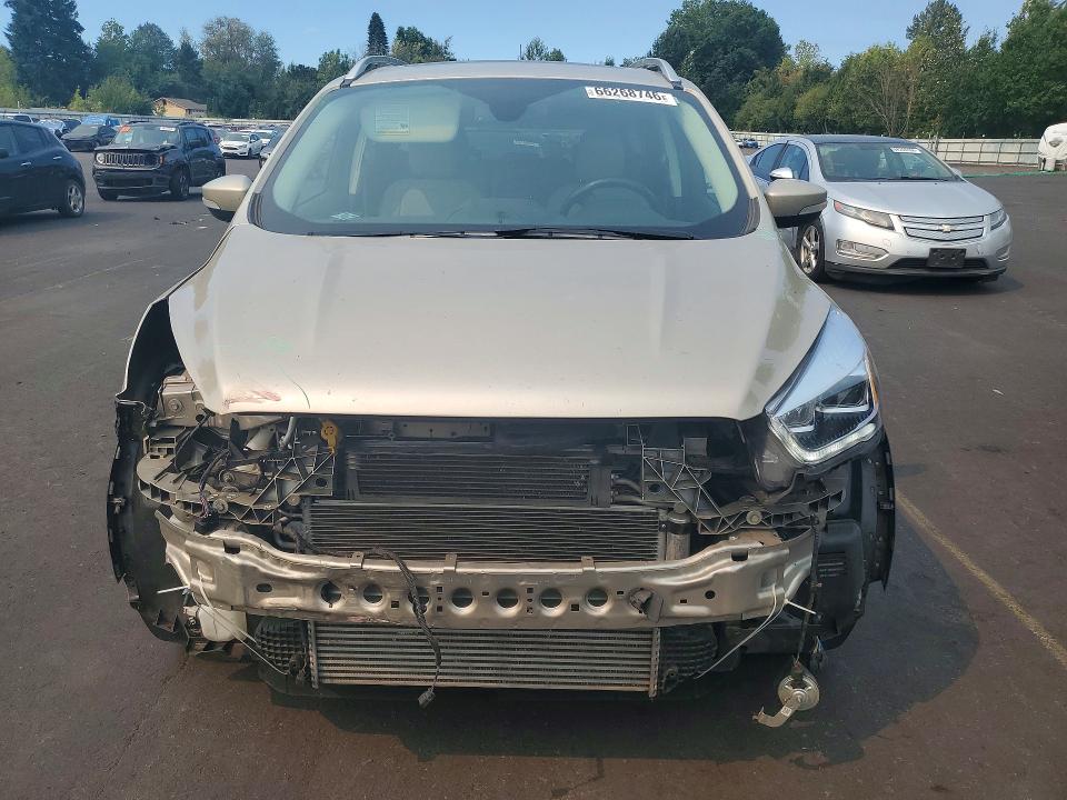 Photo 5 from auction – 2018 FORD ESCAPE with VIN 1FMCU9J90JUC89406