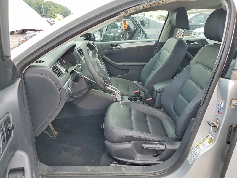 Photo 7 from auction – 2012 VOLKSWAGEN JETTA with VIN 3VWLL7AJ4CM087856