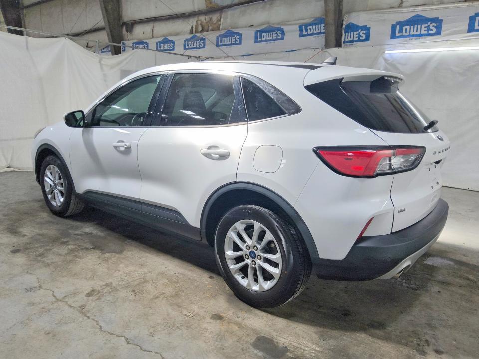 Photo 2 from auction – 2021 FORD ESCAPE with VIN 1FMCU0G66MUA68597